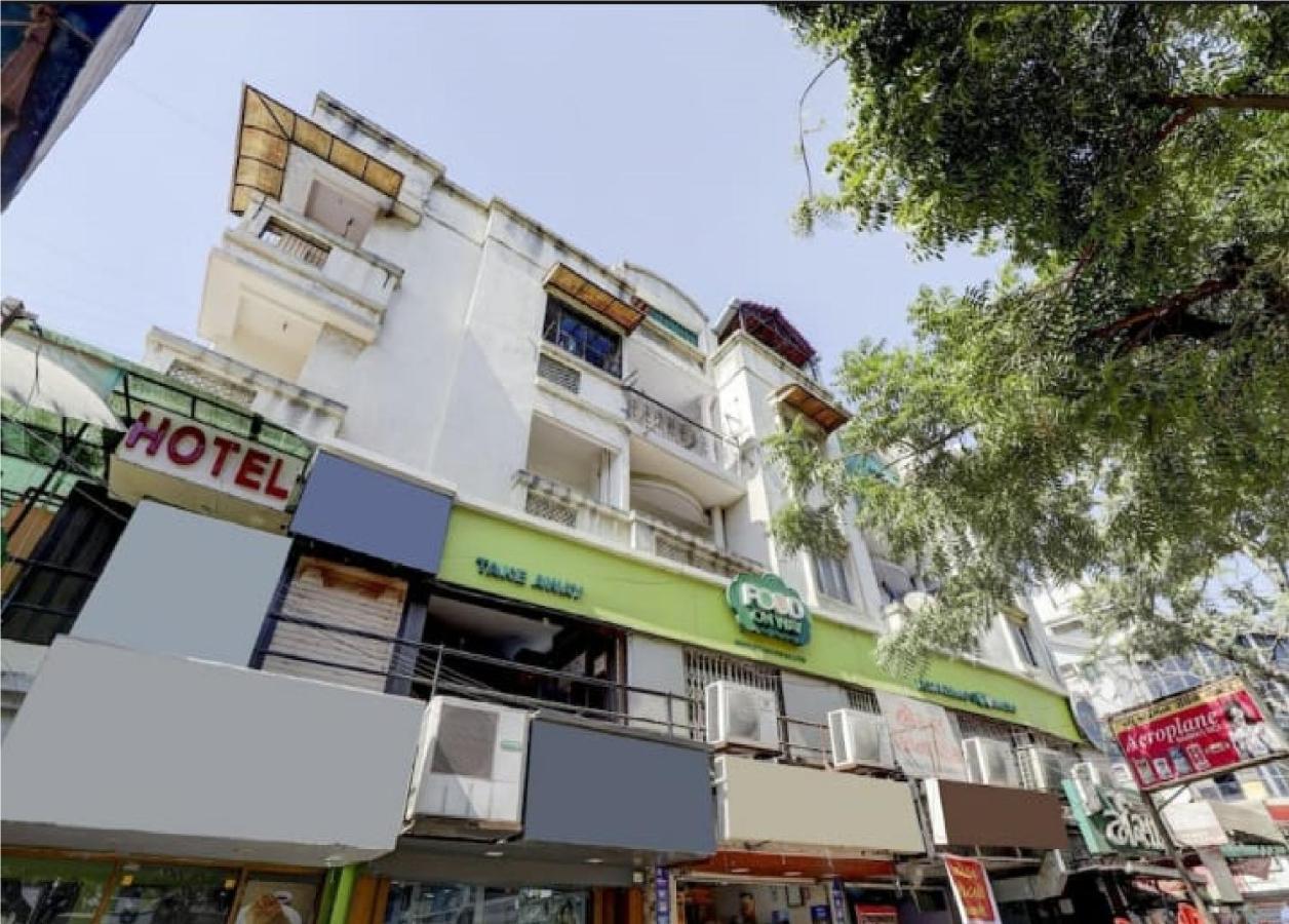 Hotel Krishna Palace Vastrapur Ahmedabad Exterior foto