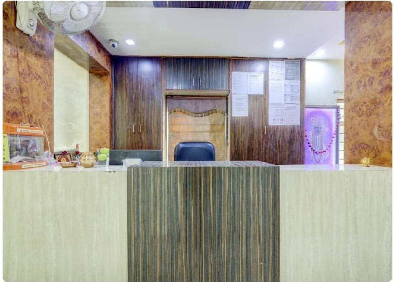 Hotel Krishna Palace Vastrapur Ahmedabad Exterior foto