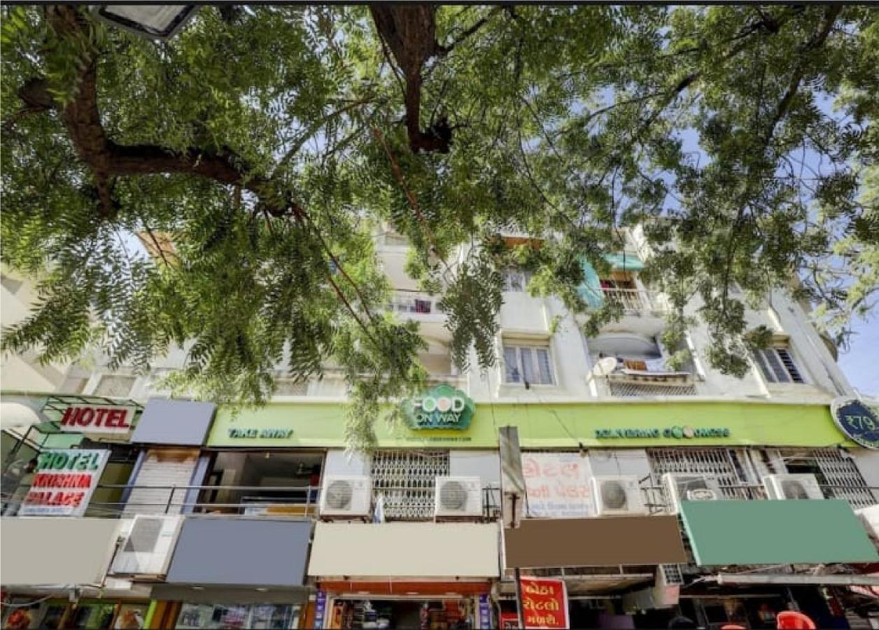 Hotel Krishna Palace Vastrapur Ahmedabad Exterior foto